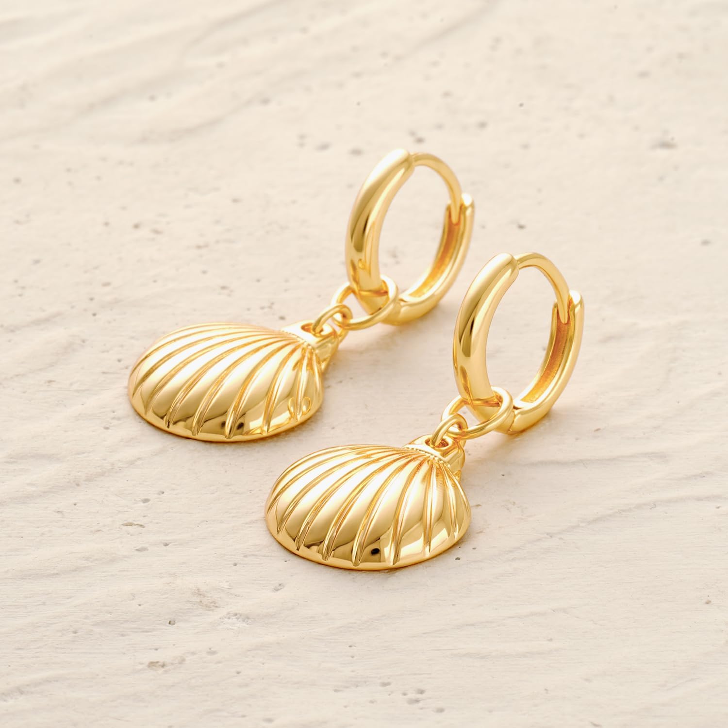 1724414314 450 MYEARS Women Clam Shell Earrings Gold Huggie Hoop Dangle Drop